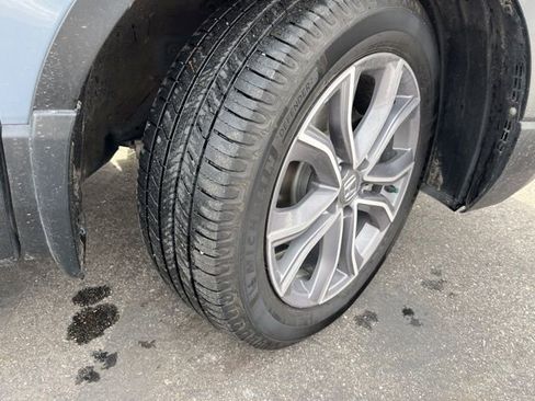 Used 2022 Honda CR-V Touring image 24