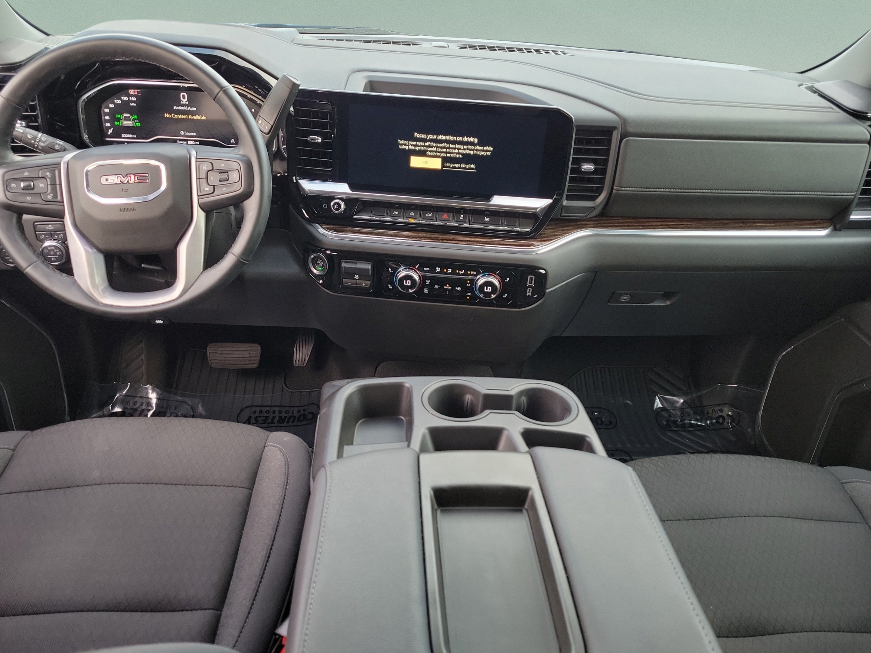 Used 2024 GMC Sierra 1500 Elevation RWD image 10
