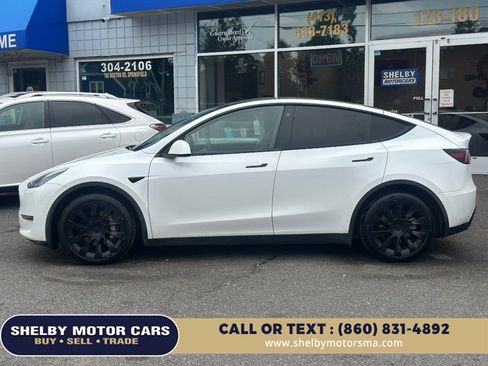 Used 2021 Tesla Model Y Long Range AWD/4WD image 8