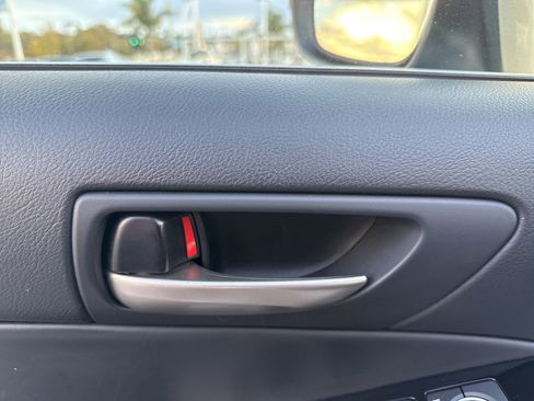 Used 2018 Lexus IS 300 image 16