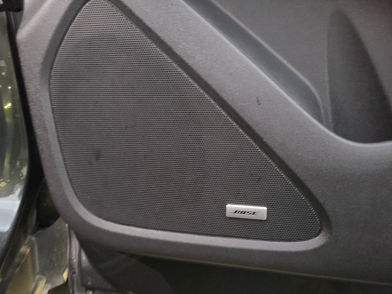 Used 2020 Chevrolet Equinox Premier AWD/4WD image 27