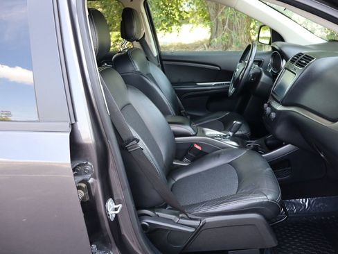 Used 2018 Dodge Journey Crossroad FWD image 24
