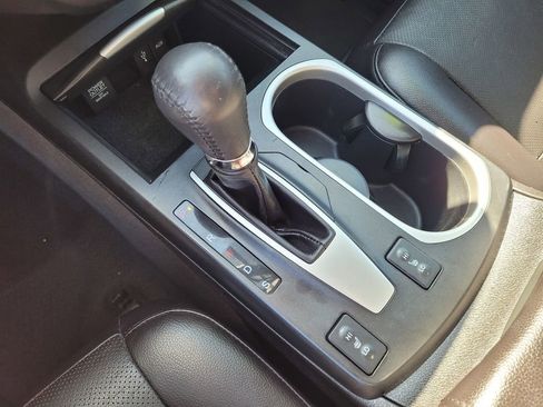 Used 2017 Acura RDX w/ Technology Package AWD/4WD image 19