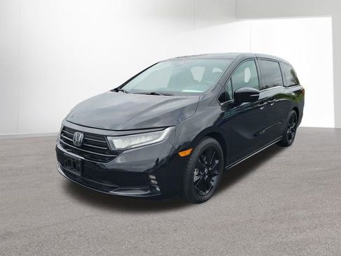 Used 2023 Honda Odyssey Sport image 11