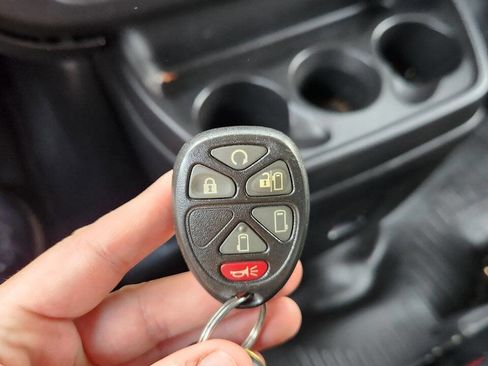 Used 2016 Chevrolet Express 3500 image 38