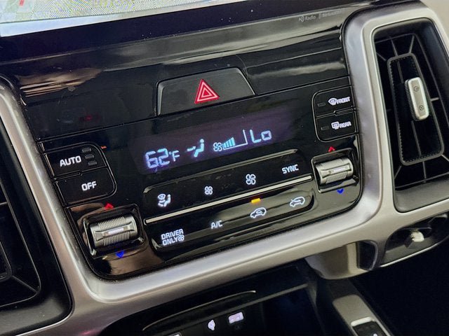 Certified 2024 Kia Sorento EX AWD/4WD image 16