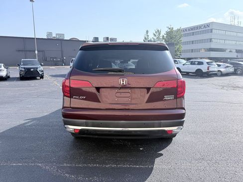 Used 2018 Honda Pilot Touring image 4