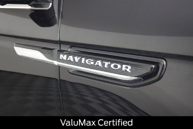 Used 2023 Lincoln Navigator L Reserve w/ Equipment Group 201A AWD/4WD image 15