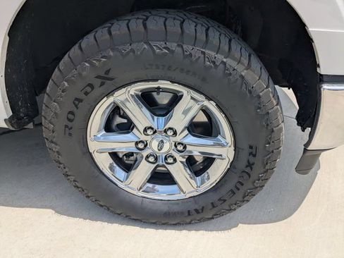 Used 2025 Ford F150 XLT w/ Equipment Group 301A Standard AWD/4WD image 12