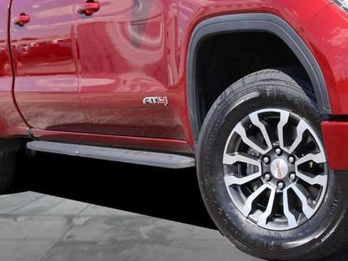 Used 2021 GMC Sierra 1500 AT4 AWD/4WD image 3