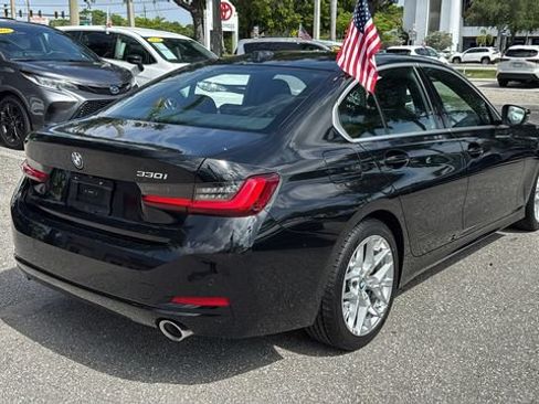 Used 2025 BMW 330i Sedan RWD image 9