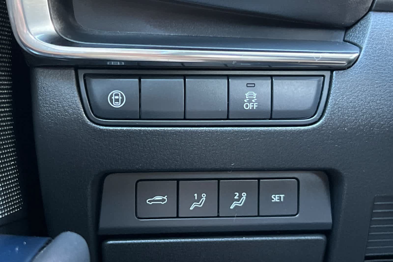 Used 2019 MAZDA MAZDA3 AWD Sedan w/ Preferred Package image 29