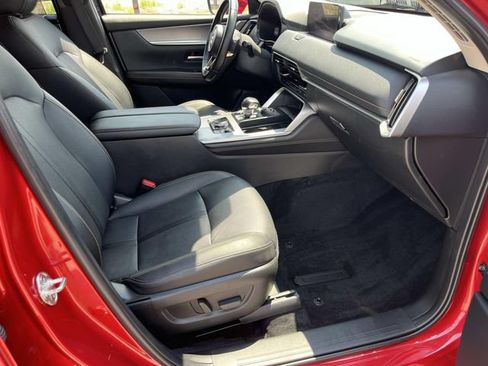 Used 2024 MAZDA CX-90 Plug-In Hybrid w/ Premium Pkg AWD/4WD image 31
