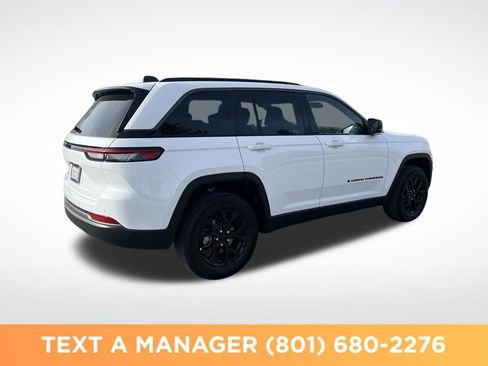 New 2026 Jeep Grand Cherokee Altitude AWD/4WD image 5