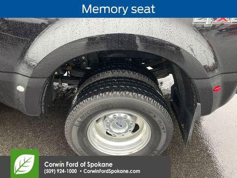 Used 2023 Ford F350 Lariat image 21