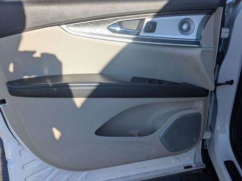 Used 2019 Lincoln Nautilus Reserve w/ Ultimate Package image 13