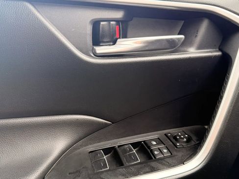 Used 2024 Toyota RAV4 XLE image 25