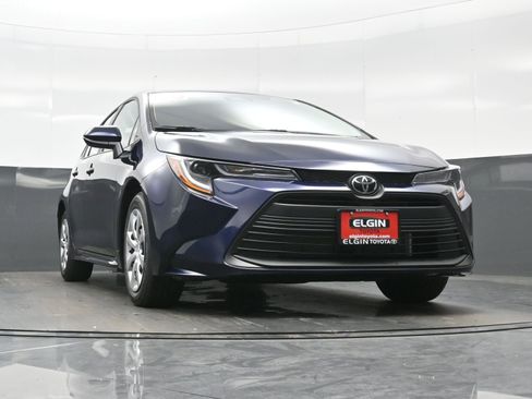 Used 2026 Toyota Corolla LE FWD image 24