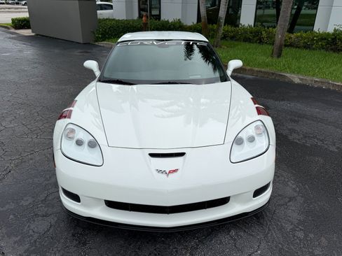 Used 2007 Chevrolet Corvette Z06 w/ Preferred Equipment Group RWD image 7