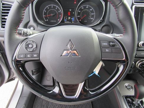 Used 2024 Mitsubishi Outlander Sport LE image 15