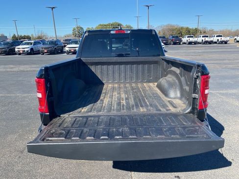 Used 2025 RAM 1500 Big Horn image 40