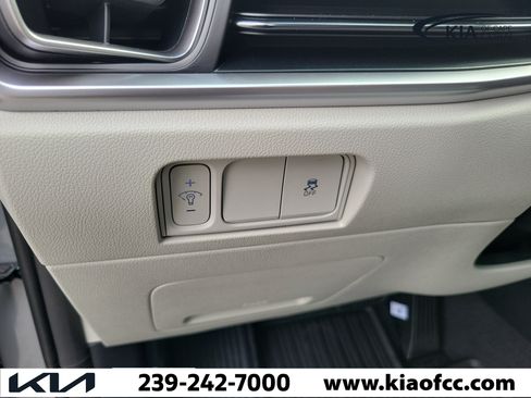 New 2026 Kia Sorento S FWD image 31
