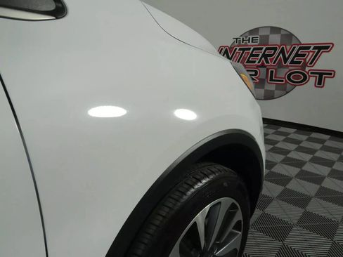 Used 2020 Buick Encore Essence image 32