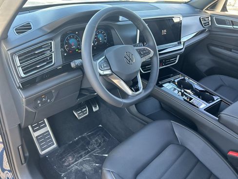 New 2026 Volkswagen Atlas Cross Sport SEL R-Line AWD/4WD image 14