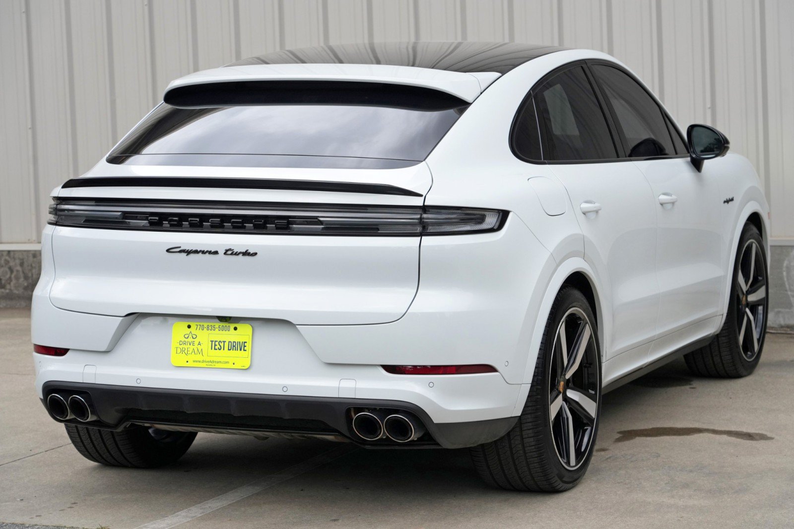 Used 2024 Porsche Cayenne Turbo AWD/4WD image 60