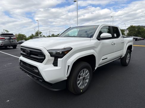 New 2026 Toyota Tacoma SR5 AWD/4WD image 1