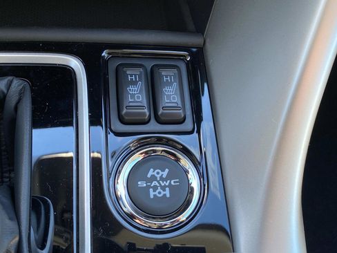 New 2025 Mitsubishi Eclipse Cross LE image 11