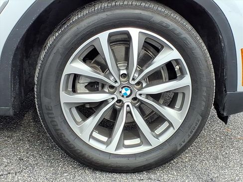 Used 2018 BMW X3 xDrive30i image 11