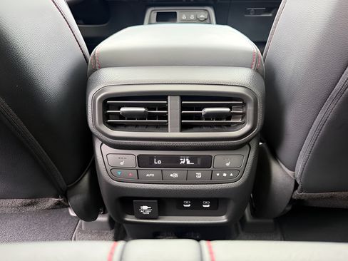 New 2026 Honda Pilot Black Edition image 12