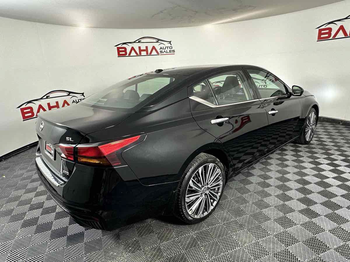 Used 2023 Nissan Altima 2.5 SL AWD/4WD image 8