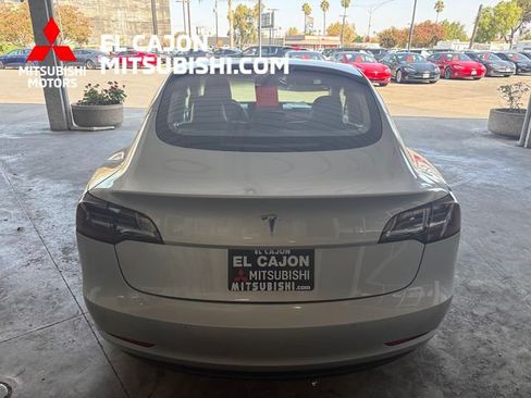 Used 2018 Tesla Model 3 Long Range RWD image 4
