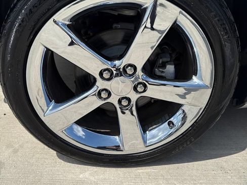 Used 2007 Pontiac Solstice Convertible w/ Premium Package RWD image 17