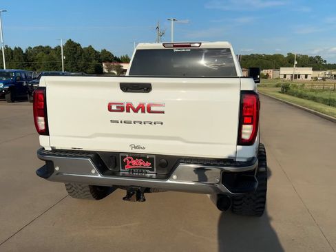 Used 2024 GMC Sierra 3500 Pro AWD/4WD image 6