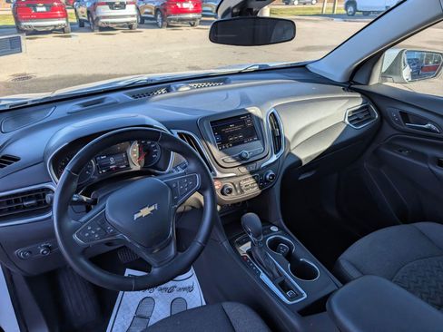 Used 2024 Chevrolet Equinox LT image 13