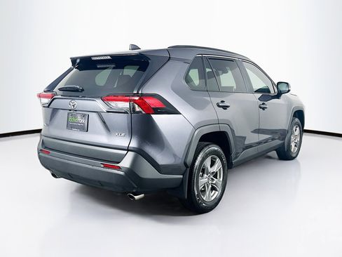 Used 2025 Toyota RAV4 XLE w/ Convenience Package image 9
