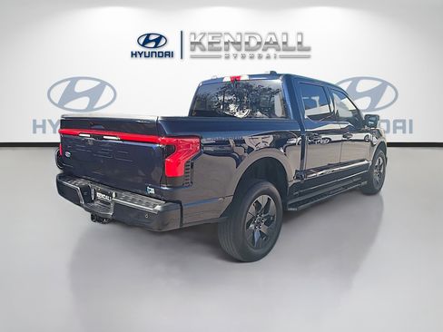 Used 2023 Ford F150 Lightning Lariat image 6