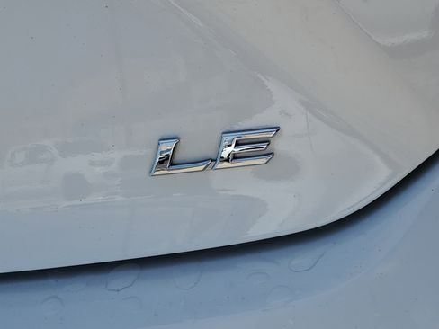 Used 2025 Toyota Camry LE FWD image 7