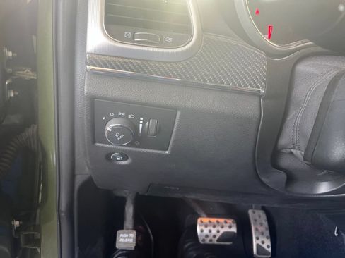 Used 2021 Jeep Grand Cherokee SRT AWD/4WD image 5
