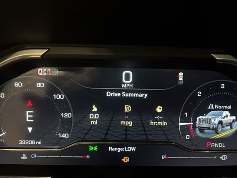 Used 2024 GMC Sierra 2500 Denali Ultimate w/ Snow Plow Prep/Camper Package image 12