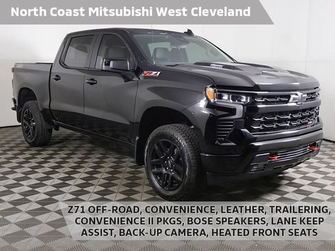 Used 2025 Chevrolet Silverado 1500 LT Trail Boss w/ Convenience Package II AWD/4WD image 1
