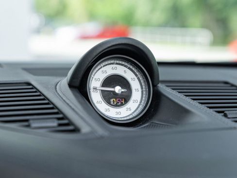 Used 2022 Porsche 911 Turbo S image 47