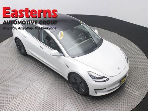 Used 2018 Tesla Model 3 Long Range image 3