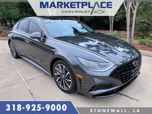 Used 2022 Hyundai Sonata Limited FWD image 1