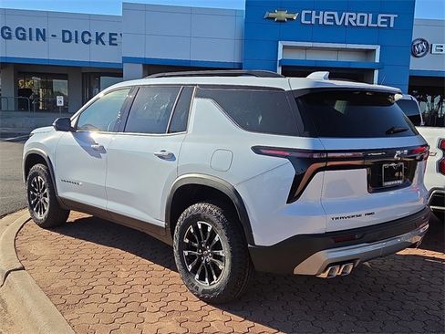 New 2026 Chevrolet Traverse Z71 w/ Driver Confidence Package image 3