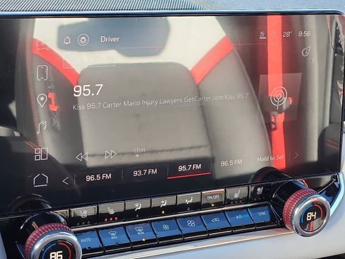 Used 2024 GMC Canyon AT4X image 18