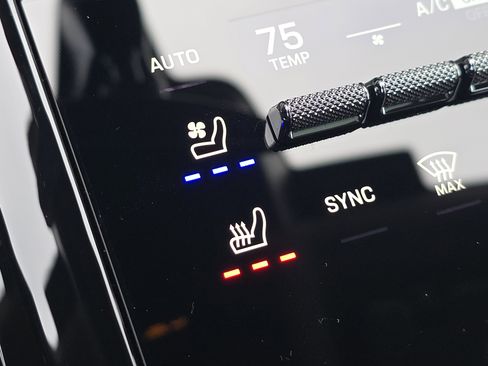 New 2026 Porsche Panamera 4 image 23